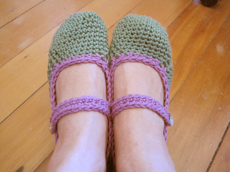 crocheted mary janes